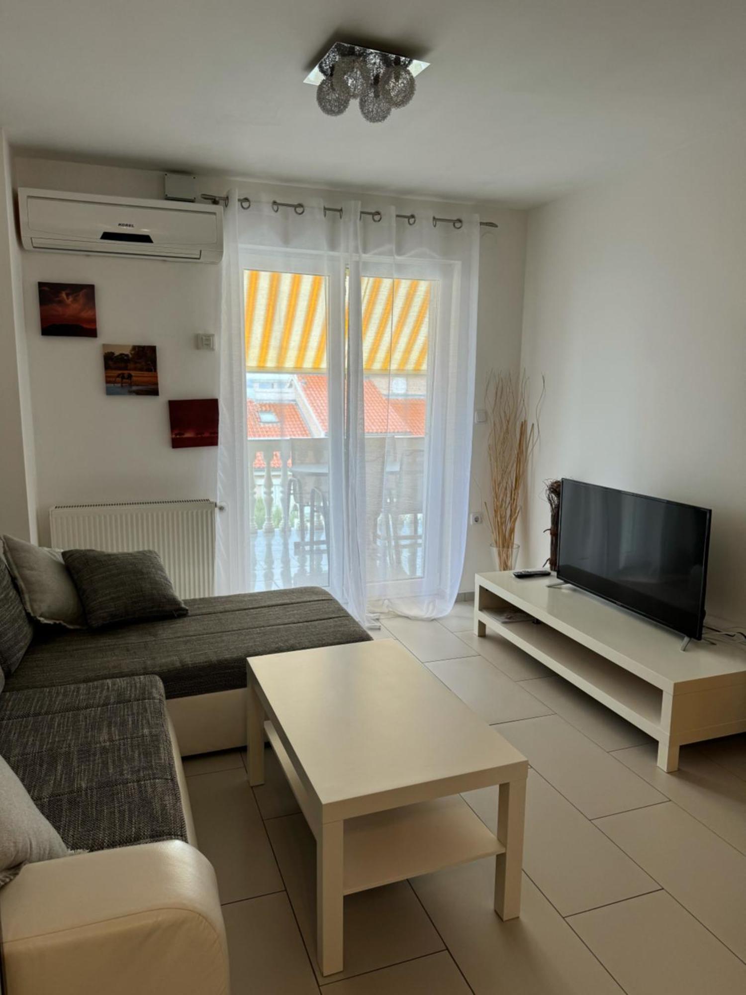 Haus Ella Daire Novi Vinodolski Dış mekan fotoğraf