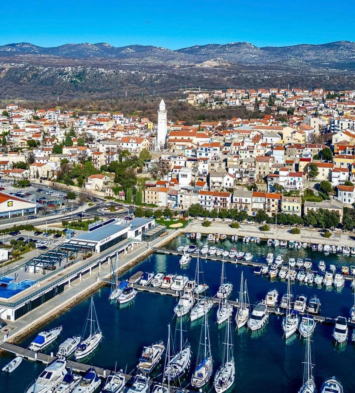 Haus Ella Daire Novi Vinodolski Dış mekan fotoğraf
