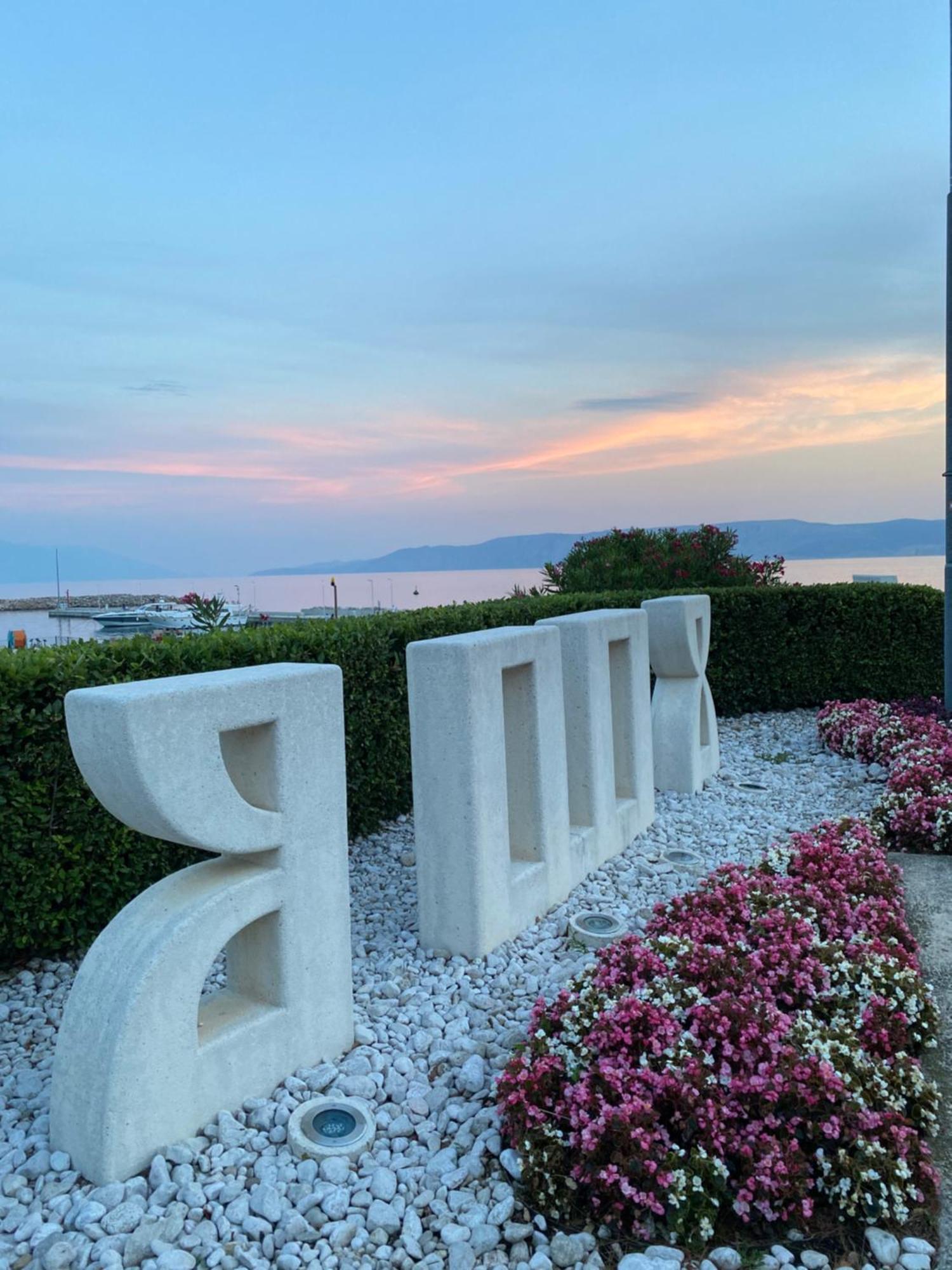 Haus Ella Daire Novi Vinodolski Dış mekan fotoğraf